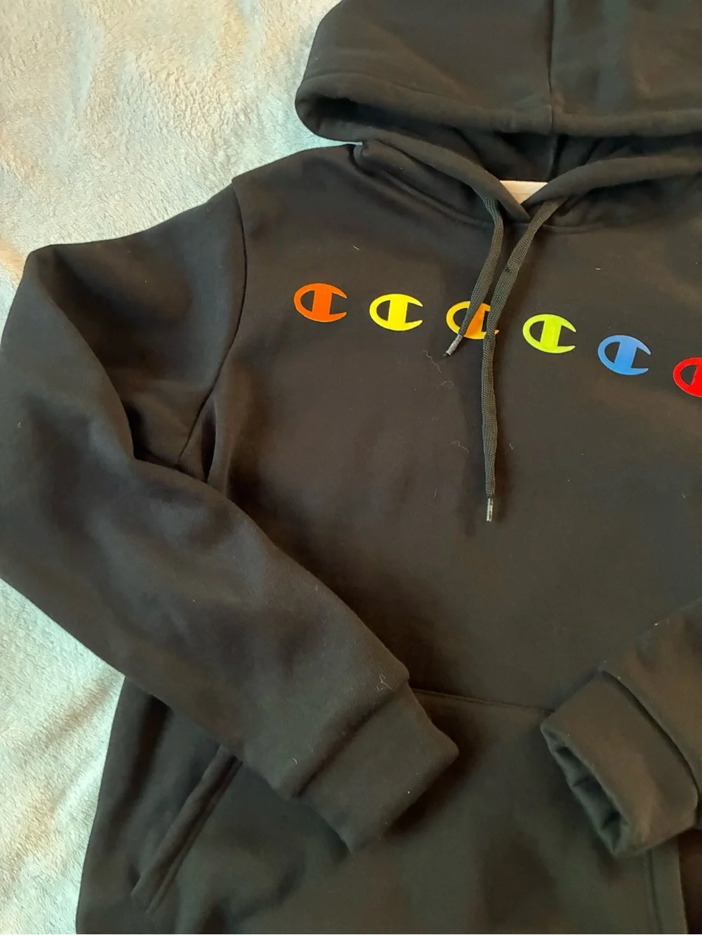 Champion Women’s Black Hoodie Rainbow Logo Size Medium